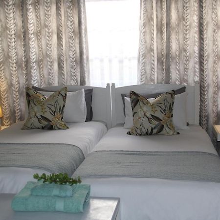 @Karoo Guesthouse Graaff-Reinet エクステリア 写真