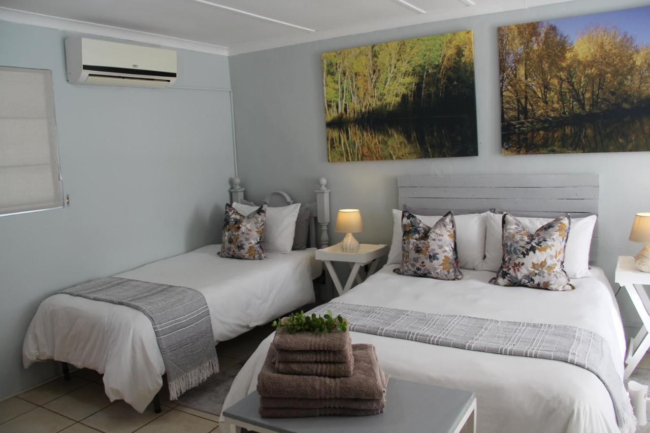 @Karoo Guesthouse Graaff-Reinet エクステリア 写真