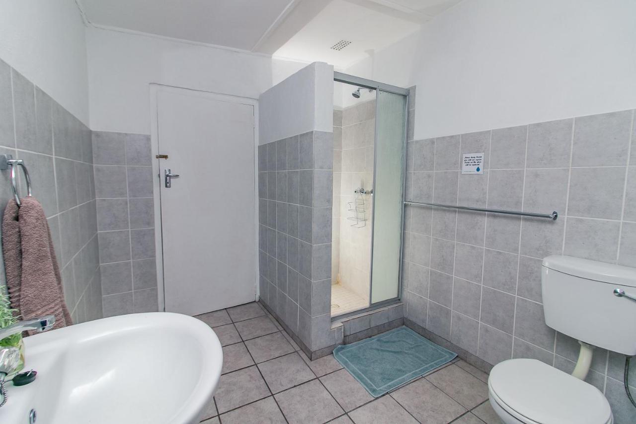 @Karoo Guesthouse Graaff-Reinet エクステリア 写真
