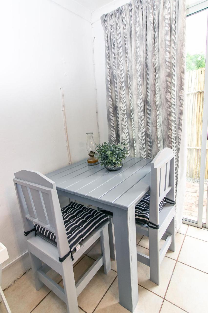 @Karoo Guesthouse Graaff-Reinet エクステリア 写真